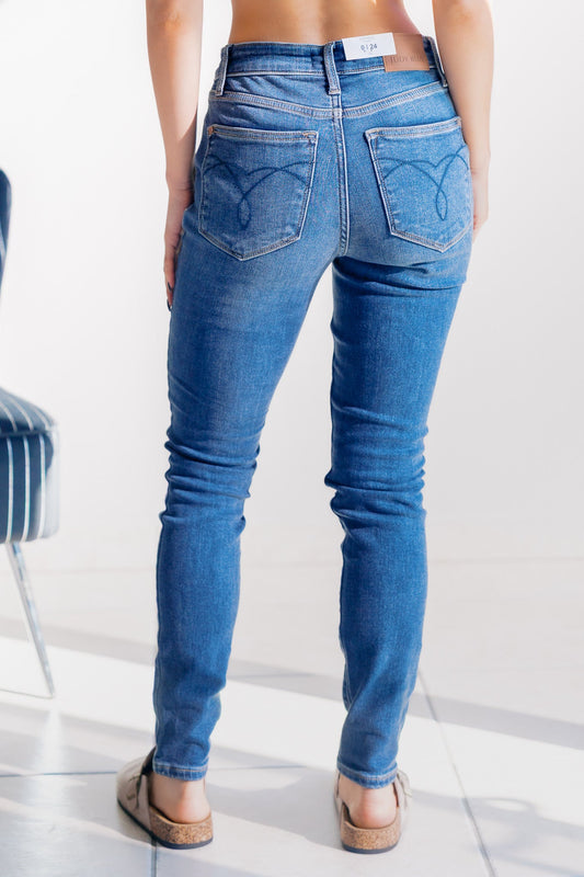 unique-id-d0cf5edb-cdf9-4c21-bd25-4bac53f7eb3d