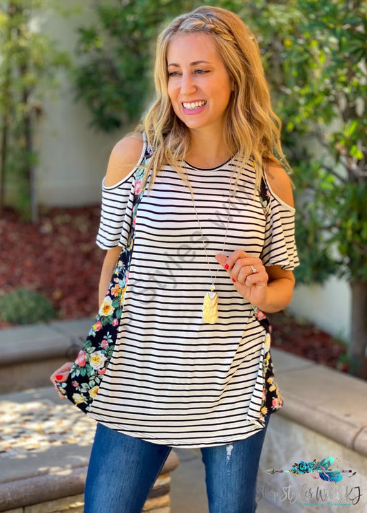 Into The Garden Cold Shoulder Top - Size Small