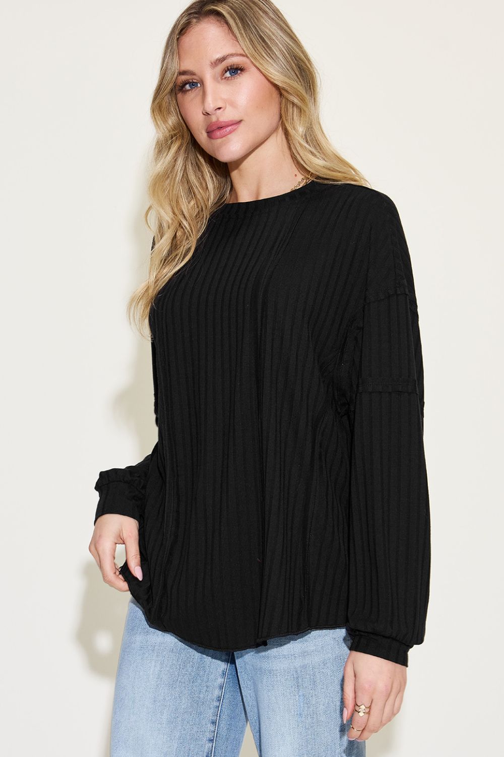 Ribbed Round Neck Long Sleeve T-Shirt - 8 Colors