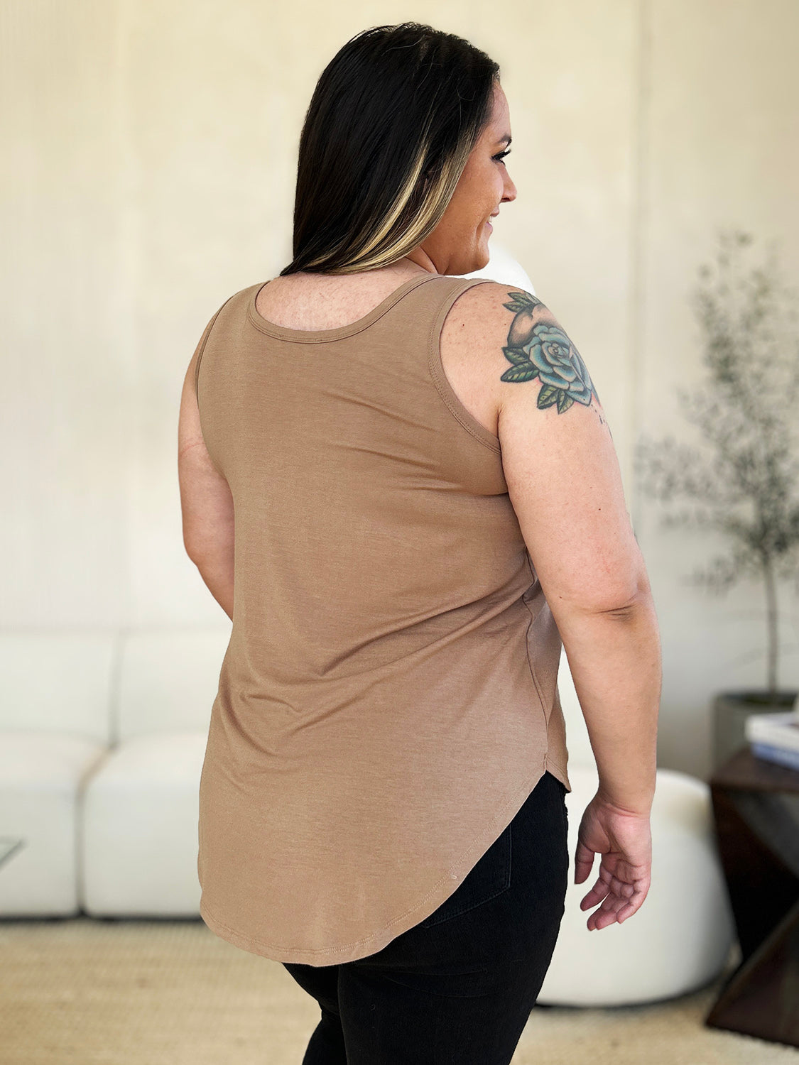 Round Neck Tank - 5 colors