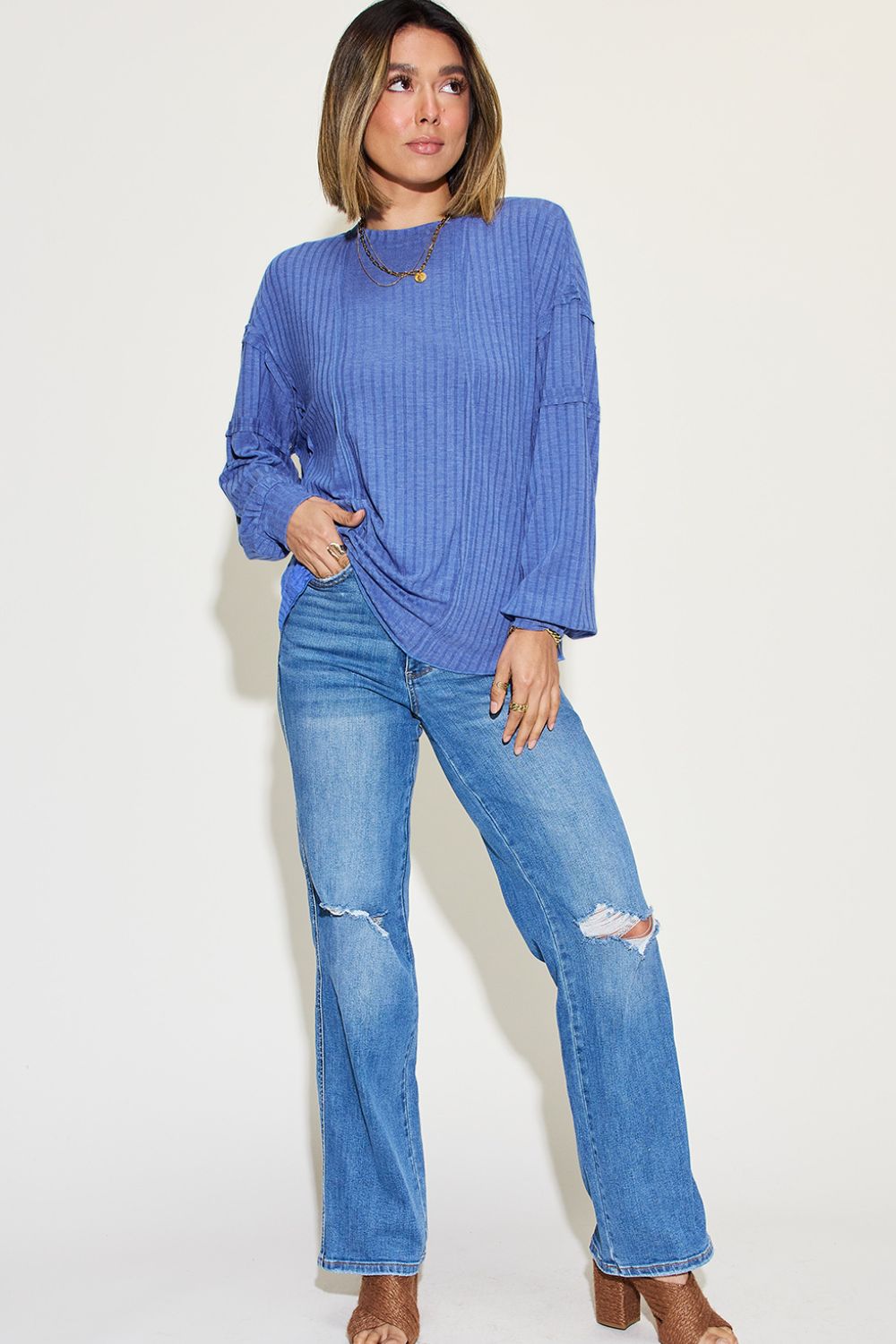 Ribbed Round Neck Long Sleeve T-Shirt - 8 Colors