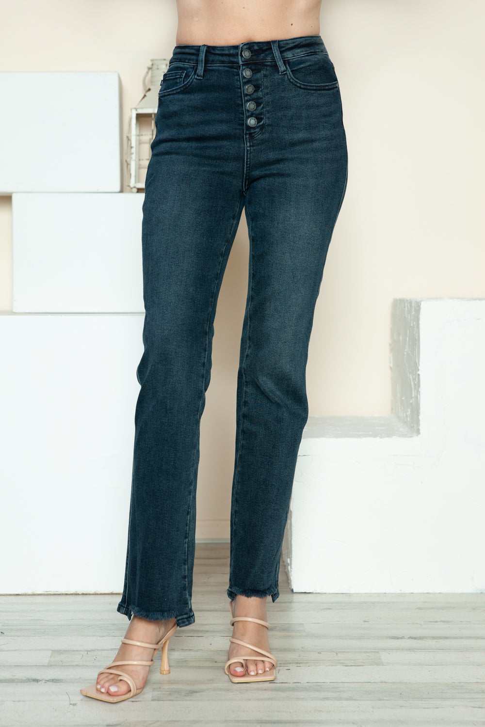 Judy Blue Button Fly Hem Destroy High Rise Straight Jeans