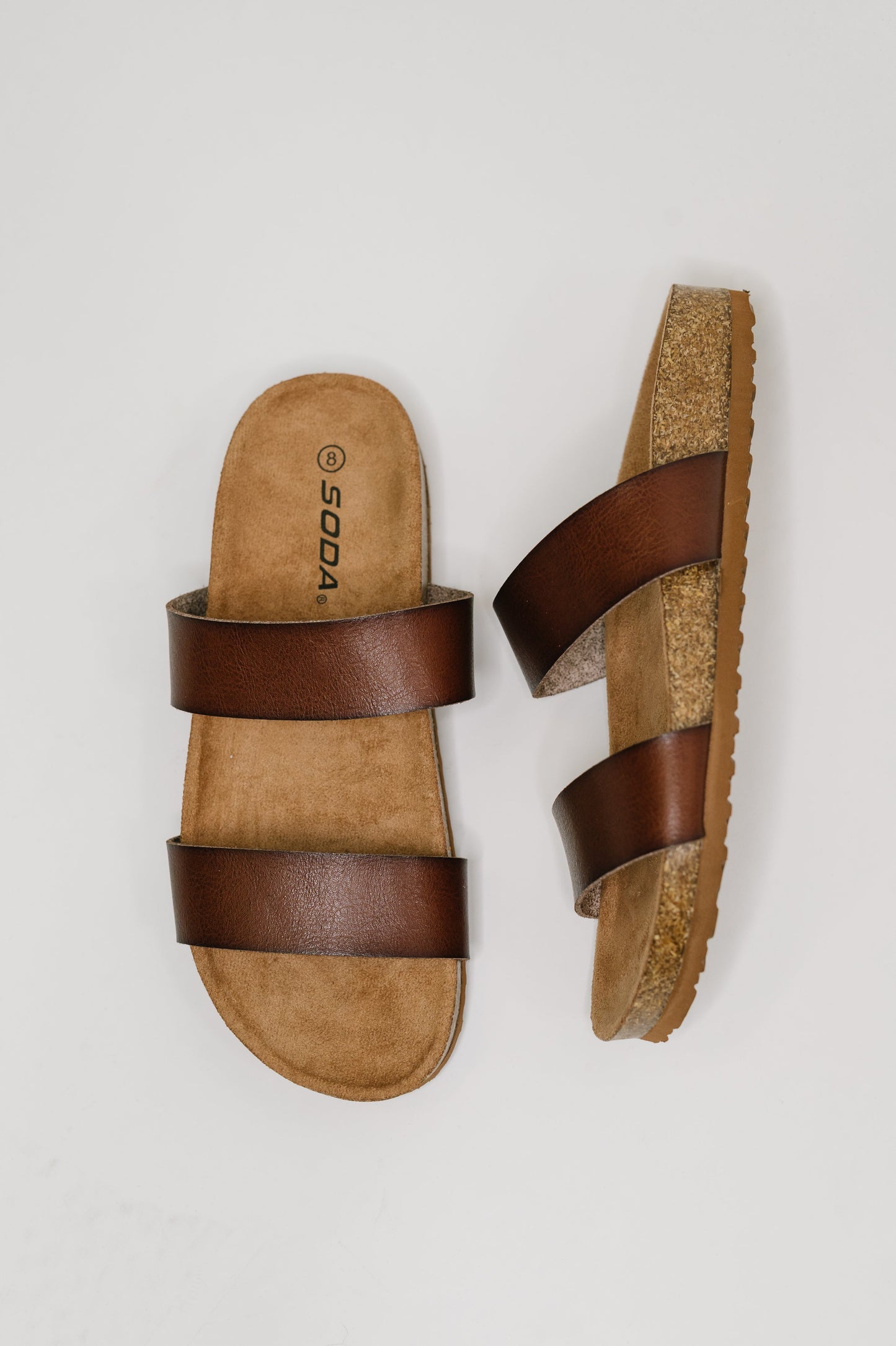 Eulee Round Toe Slip On Sandal in Light Brown