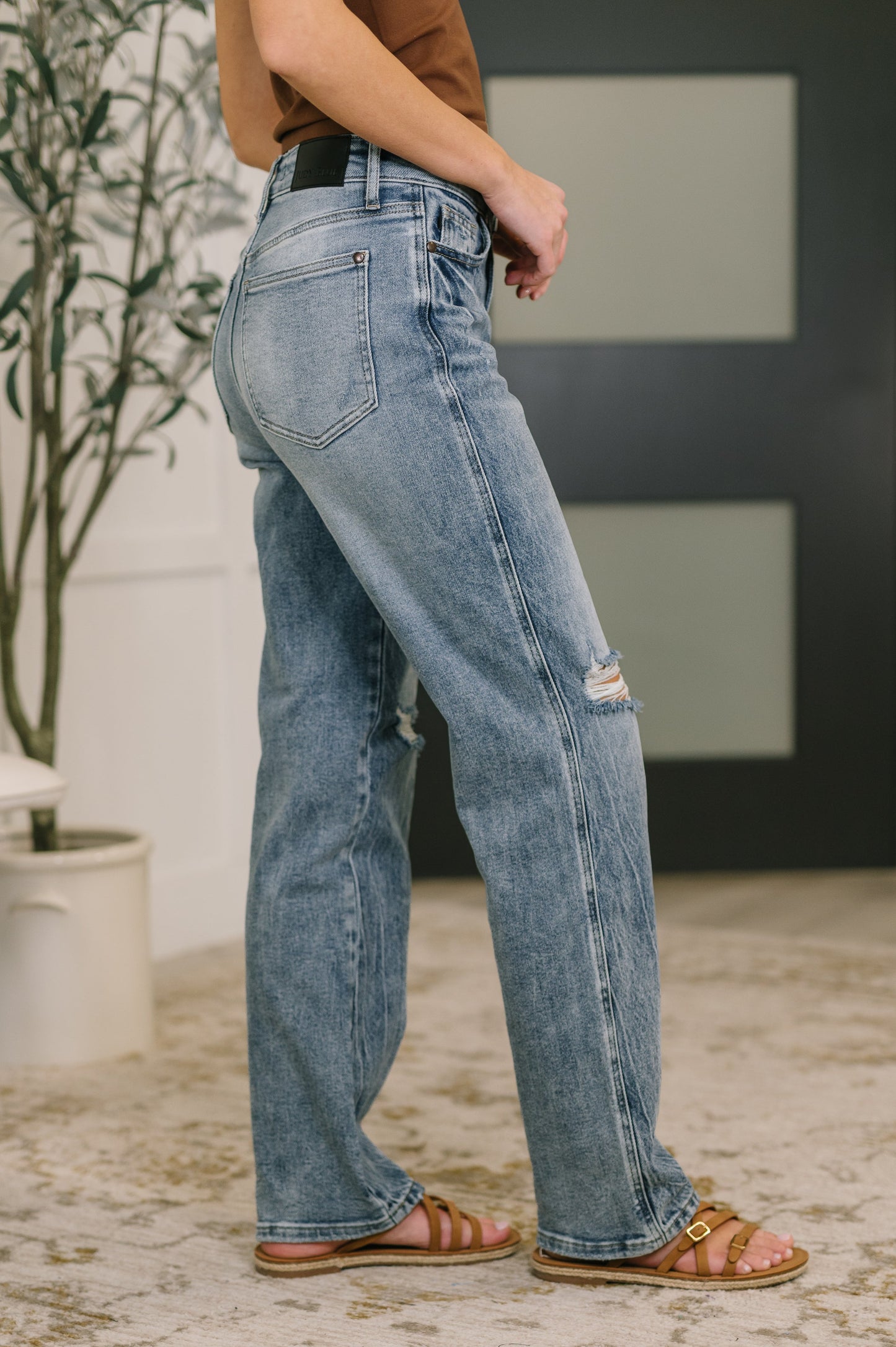 Judy Blue High Waist Rigid Magic Slim Straight Jeans