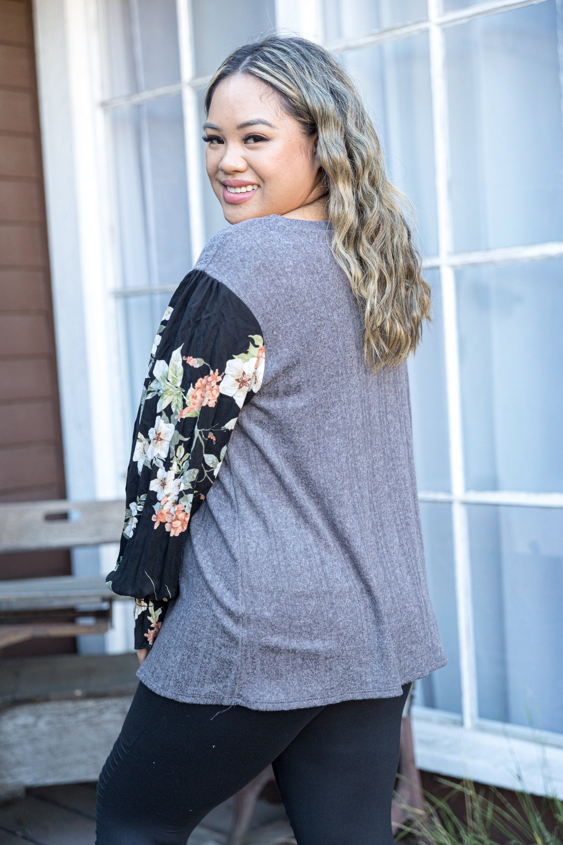 unique-id-b54e727f-c1a7-4b6c-8725-d8a74a2e6344