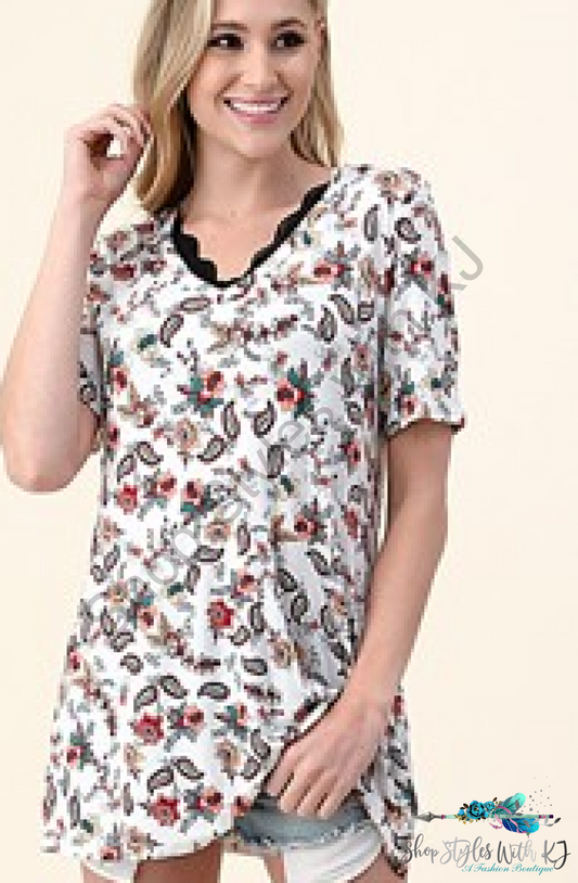Garden Of Romance Short Sleeve Top - Size Small