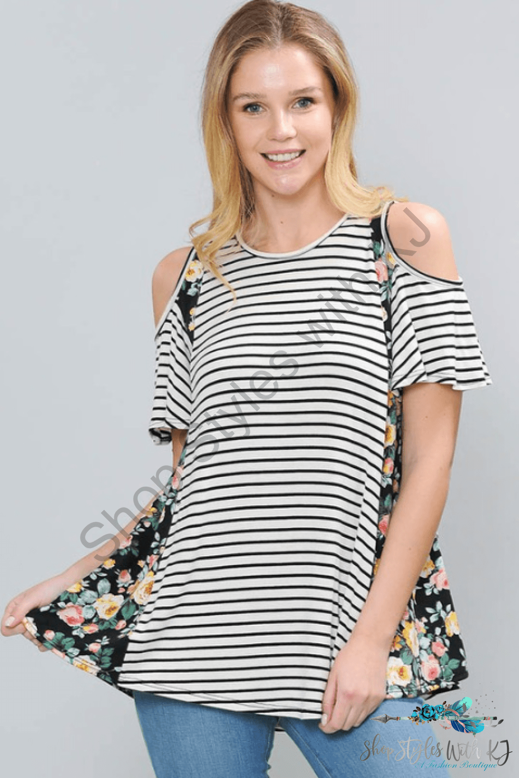 Into The Garden Cold Shoulder Top - Size Small