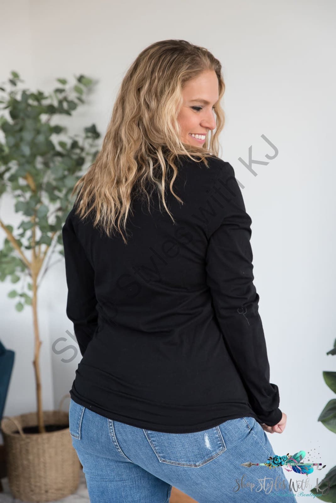 Peace Love Dogs Graphic Tee Bt