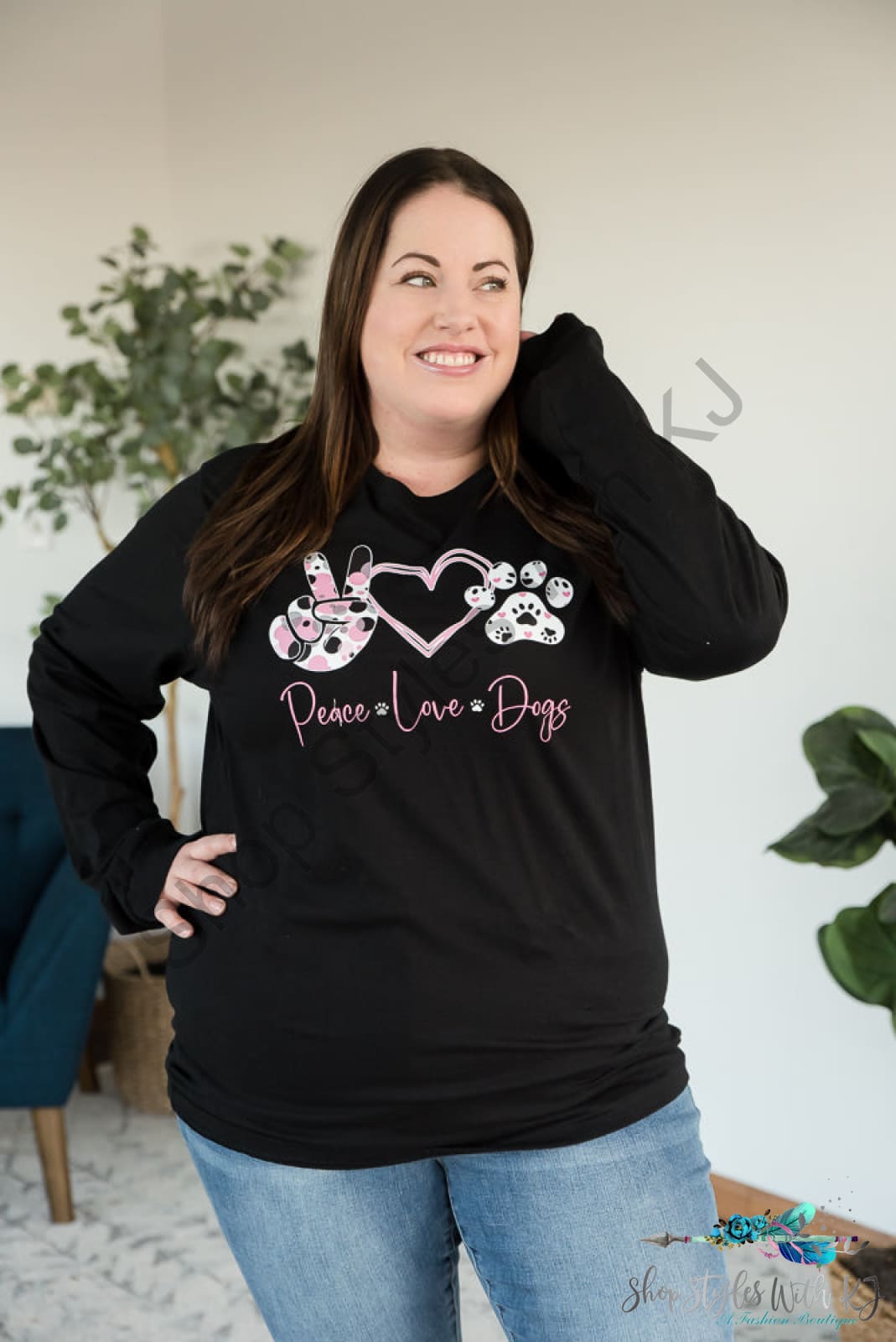 Peace Love Dogs Graphic Tee Bt