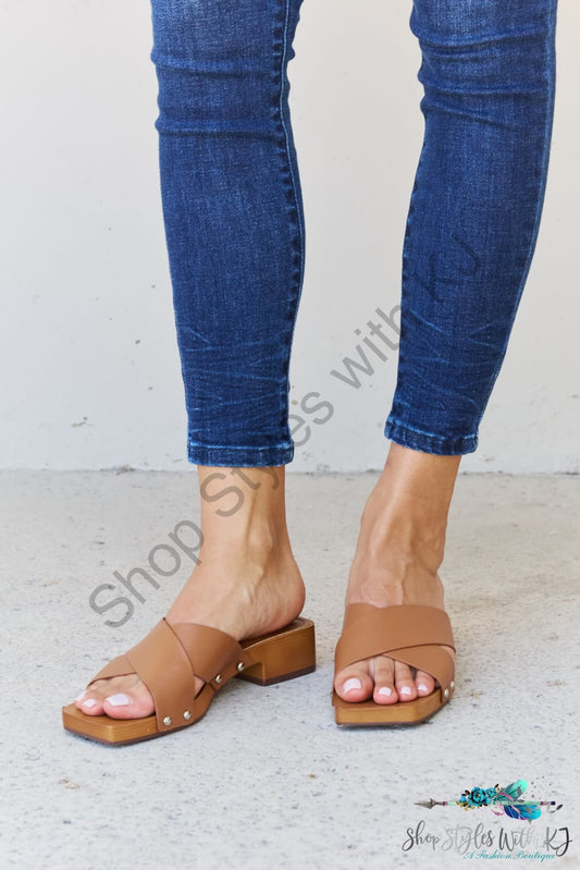 Step Into Summer Criss Cross Wooden Clog Mule In Brown / 6.5 Shoes