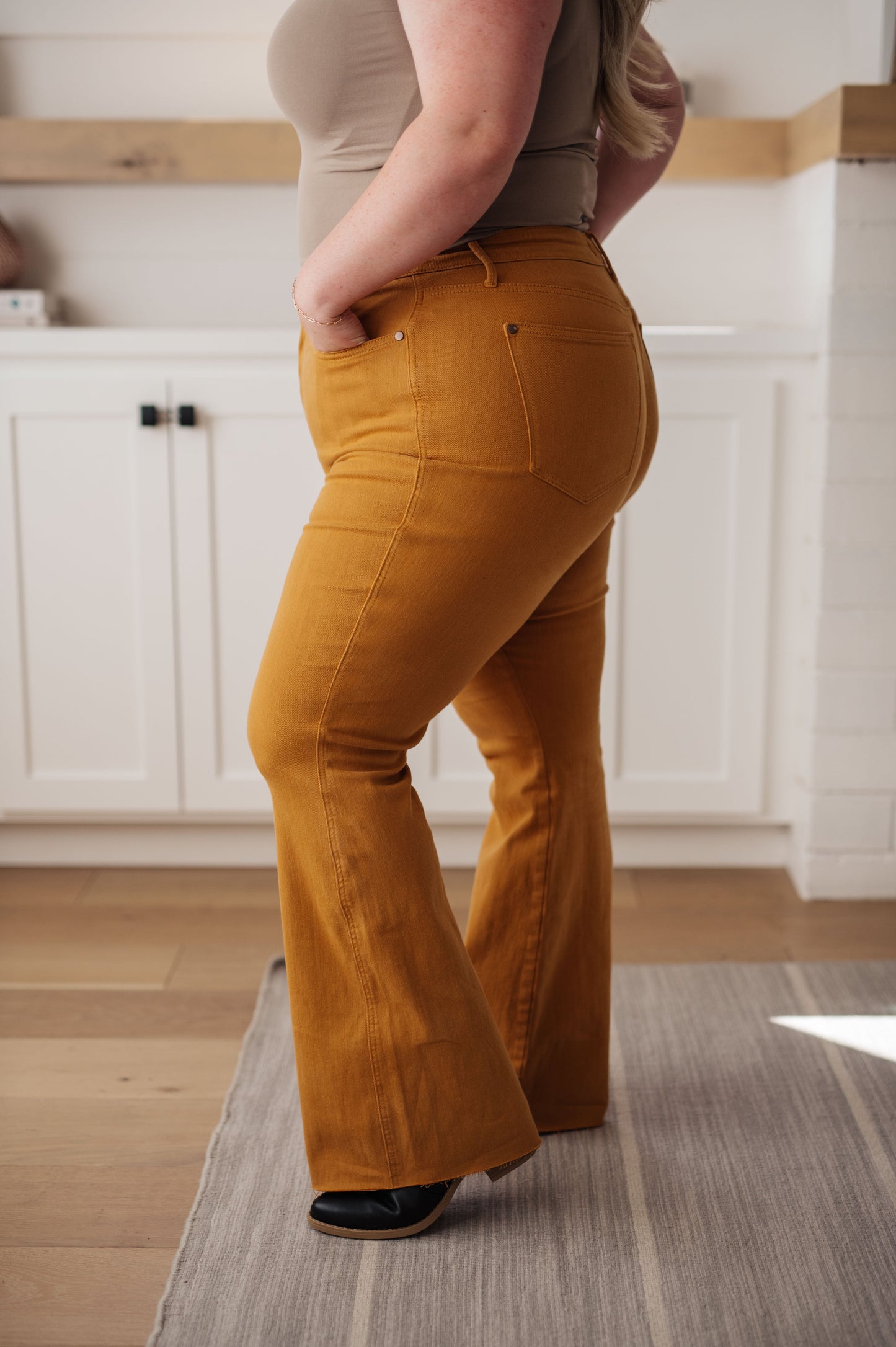 Judy Blue High Rise Tummy Control Flare Jeans in Marigold